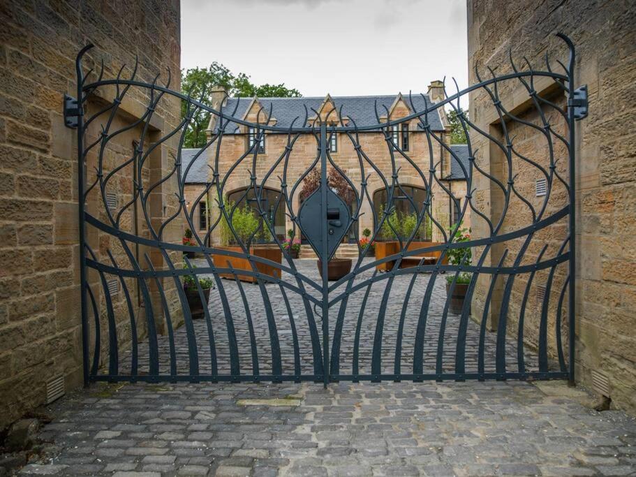 Stunning Edinburgh 1820S Stables Converted Studio ภายนอก รูปภาพ